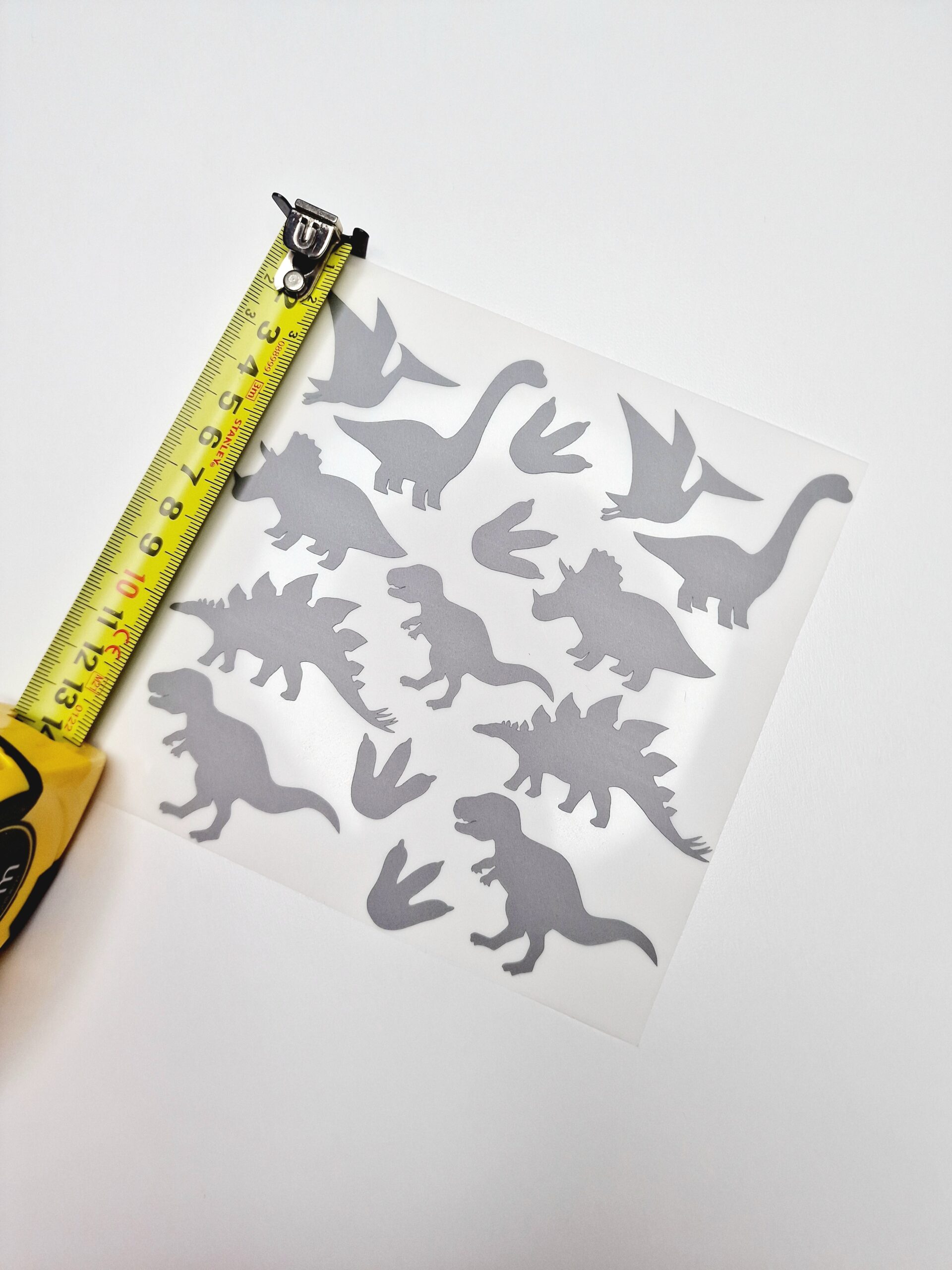 Triigitav helkiv motiiv " Dinod"