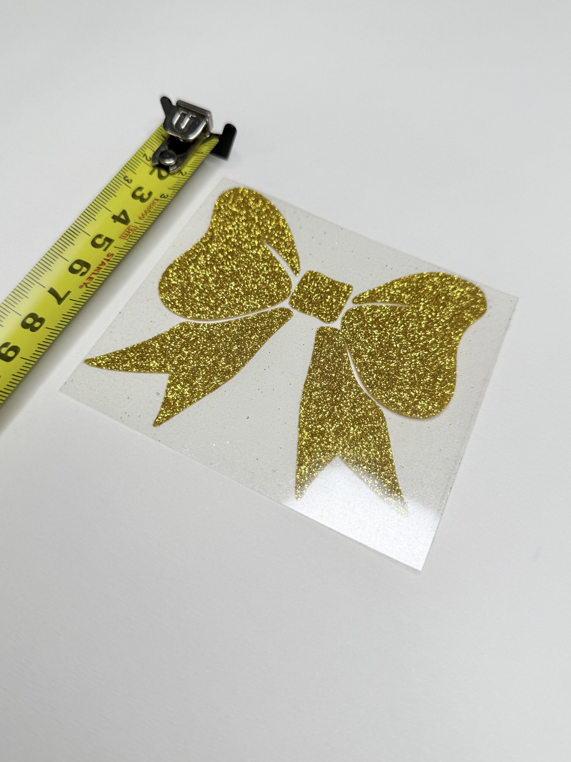 Triigitav glitter motiiv Keskmine lips